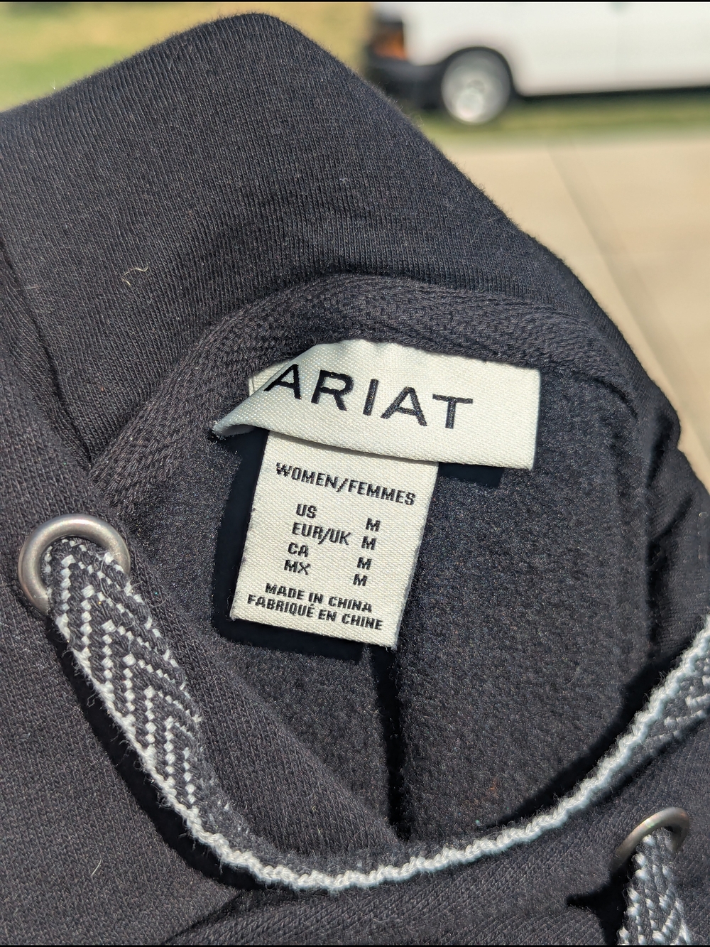Black Ariat Hoodie - Picture 3 of 6
